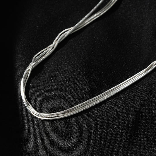 AVEZZANO White Gold (Silver Toned): Snake-Skin Textured Multi-Strand Chain Necklace - Exquisite Elegance