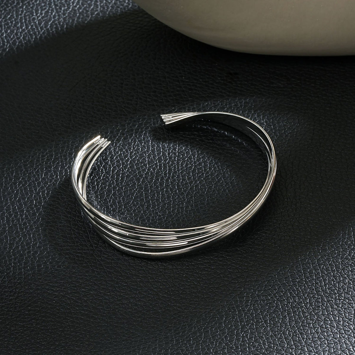 LIVIA Silver (White Gold): Geometric Lines Bracelet