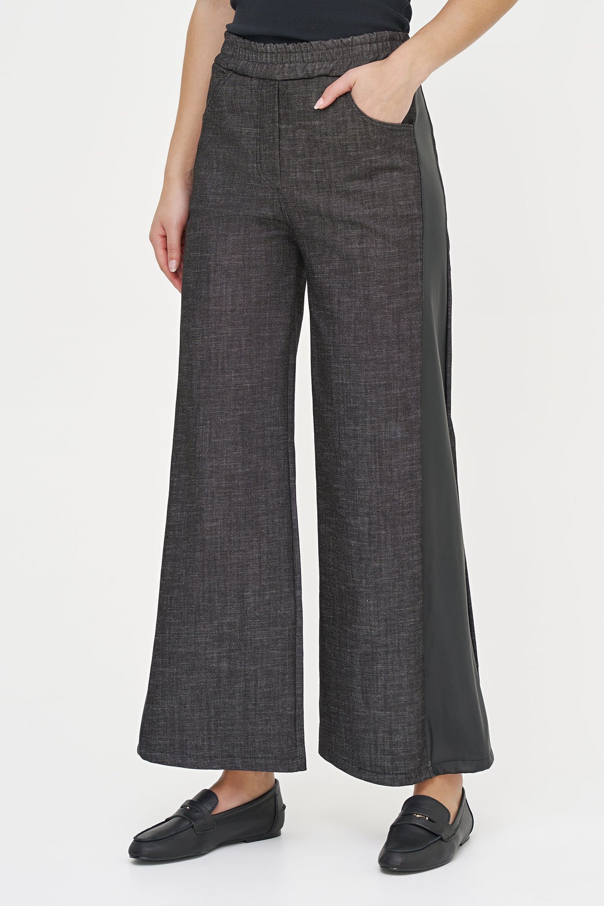 Women's Wide-Leg Pull-On Denim Pants with Faux Leather Side Trim