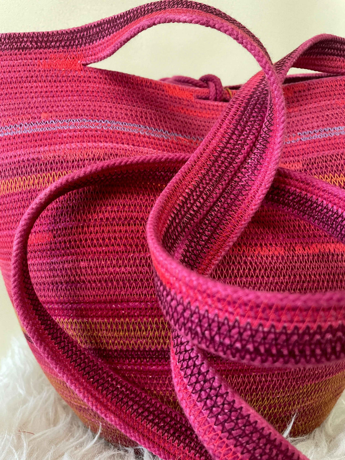 Cremesin Foraging Basket