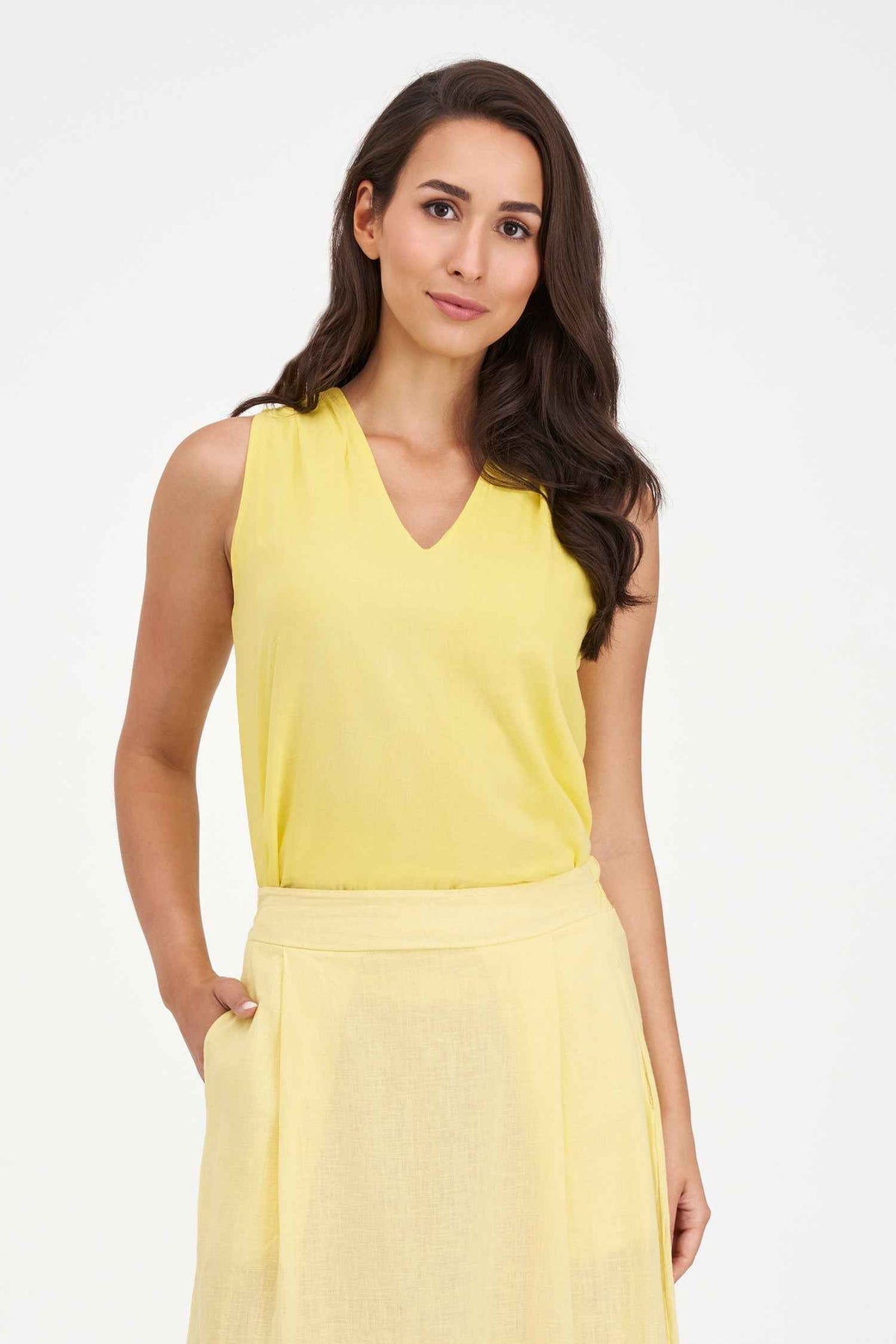 Women's Woven Sleeveless Top