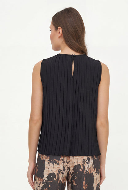 Women's Pleated Crew-Neck Sleeveless Top