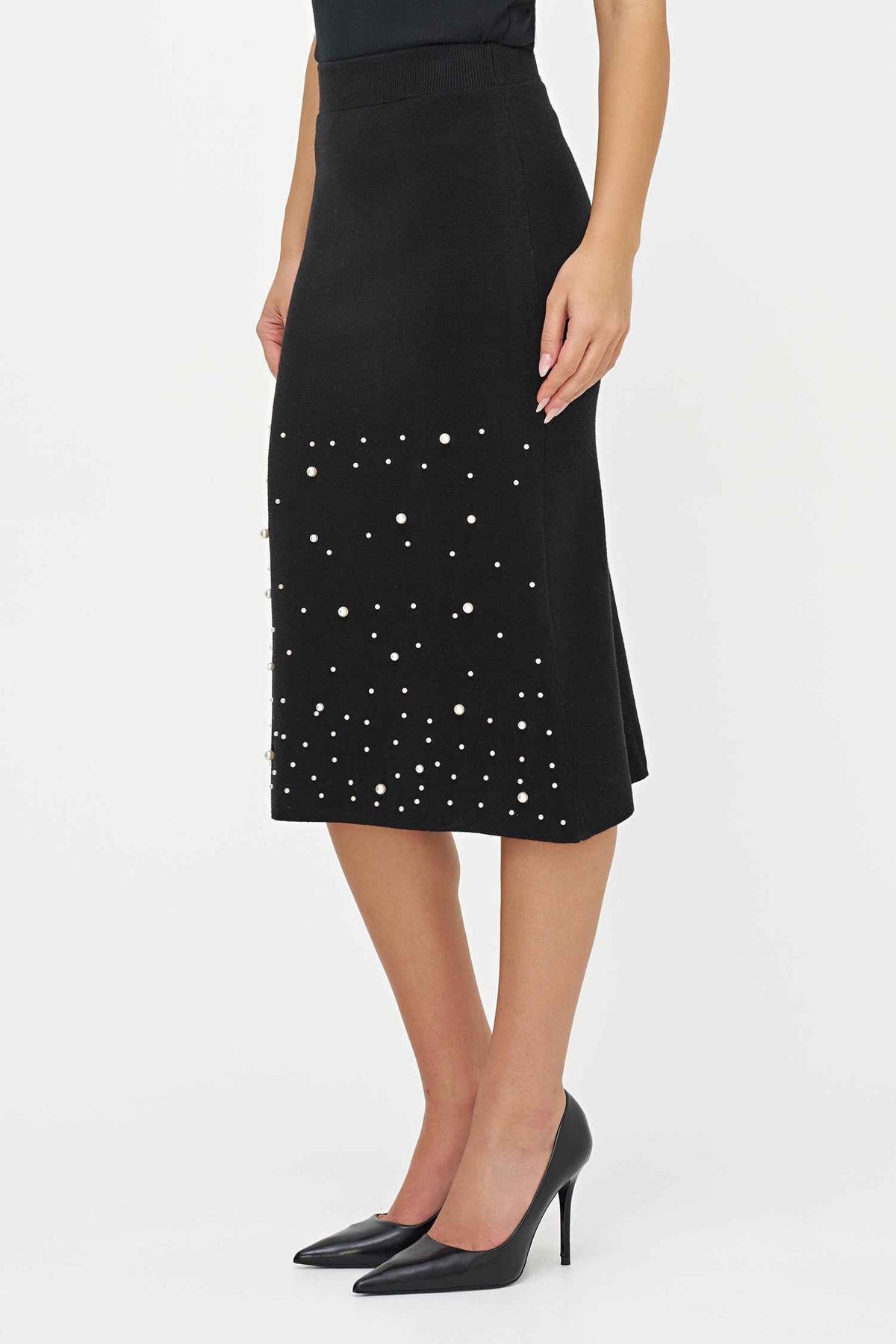 Women's Knit Pull-On Straight Skirt with Pearl Details