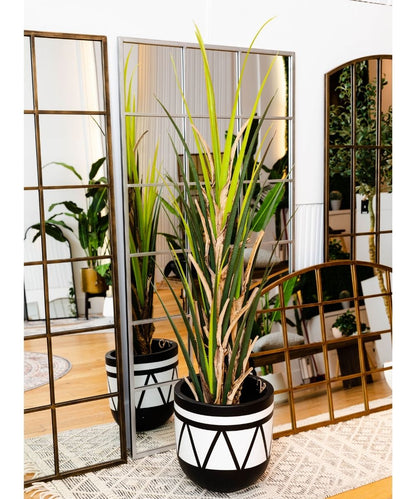 Bora Cement Planter (Multiple Sizes)