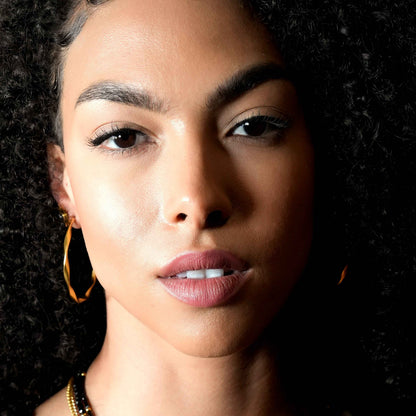 ALICIA Wavy Twist Gold Hoop Earrings