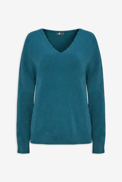 Women's Scalloped V-Neck Tunic Sweater