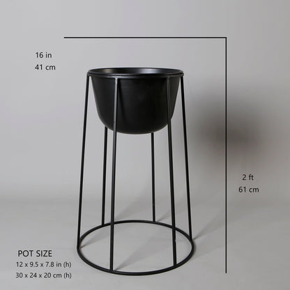 Fazel Black Raised Metal Pot Planter 2’