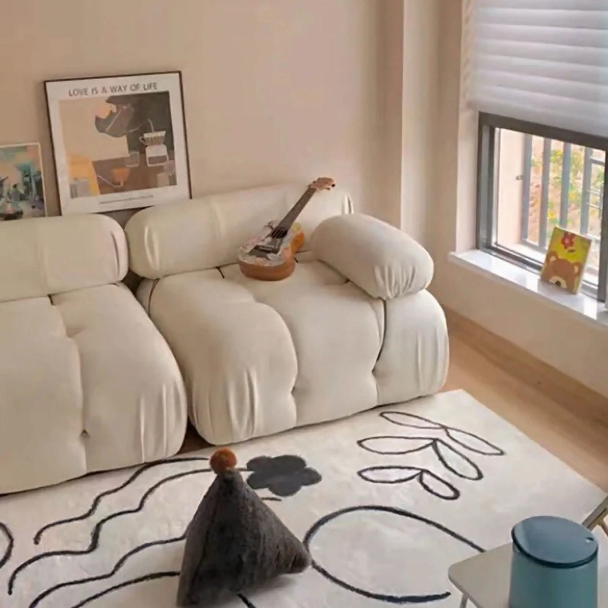 Minita Sofa