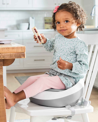 Skip Hop Booster Seat for Dining Table, Sleek Seat Booster, Grey/White 🍁 All In One Marketplace Canada