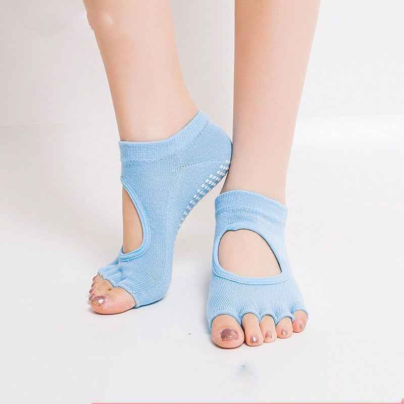 Sports Yoga Toe-Separating Fitness Socks – Non-Slip Performance Socks