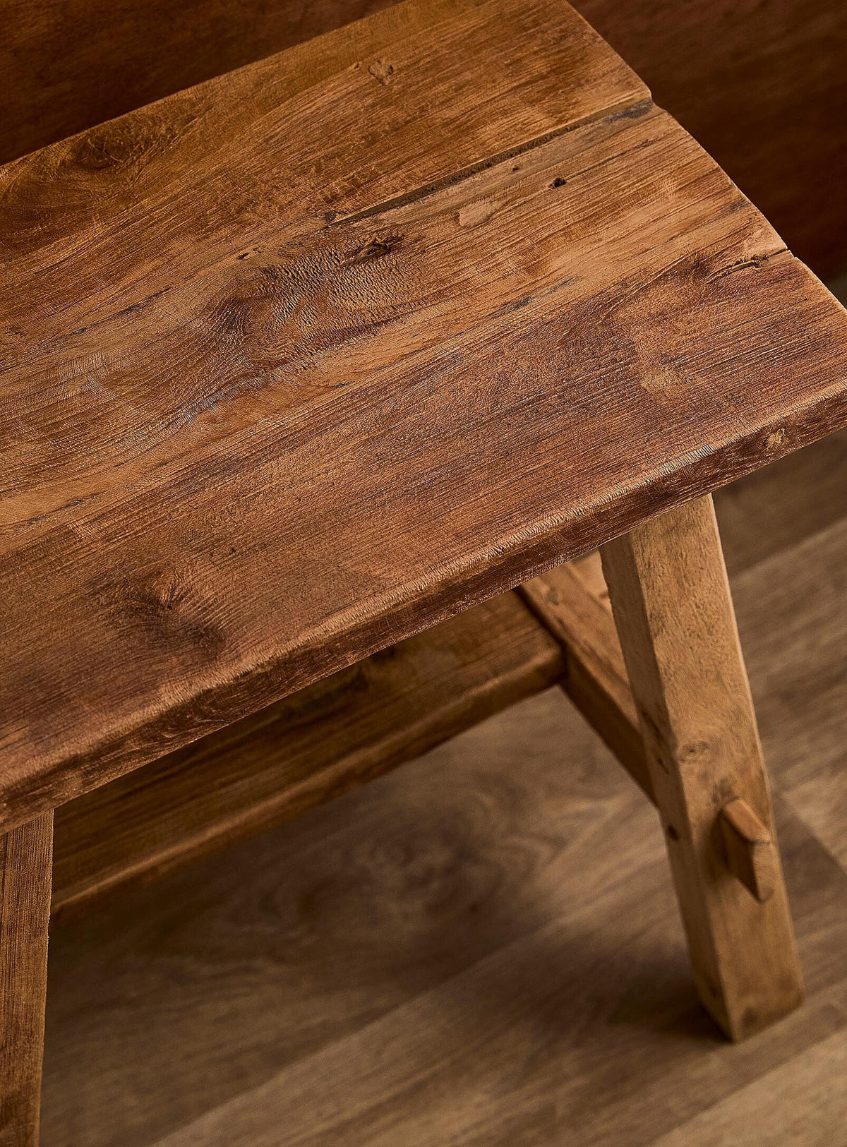 Tabouret vintage en teck