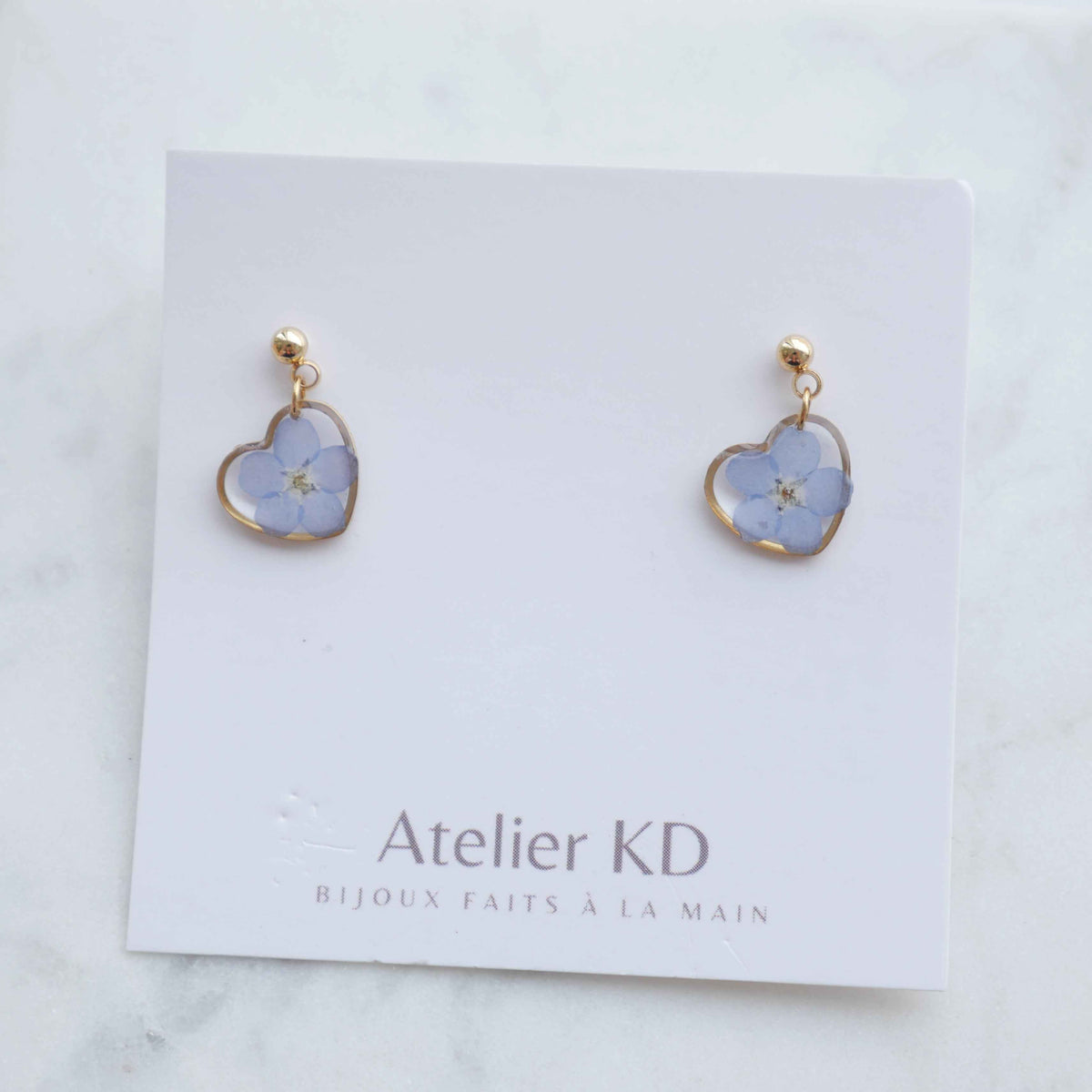 Boucles d’oreilles Mia - fleurs de myosotis - coeur (petit 12mm)