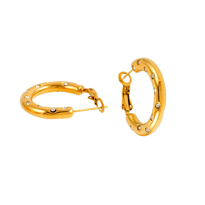 ALFRISTON Gold: Mid-Width Hoops Embedded with Zirconia (CZ) Gemstones