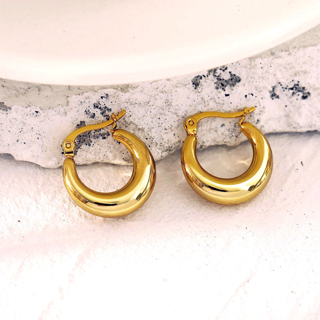 AMBER Chunky Hoop Gold Earrings