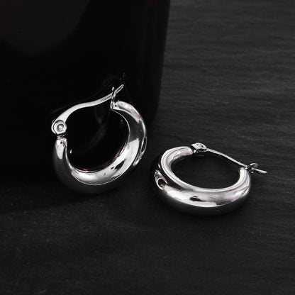 AMBER-MESSINA Chunky Hoop Silver Earrings