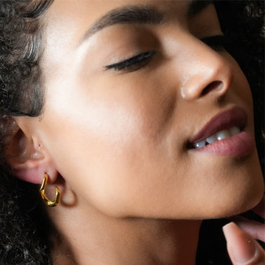 CAGLIO Abstract Shaped Hoop Earrings in Gold