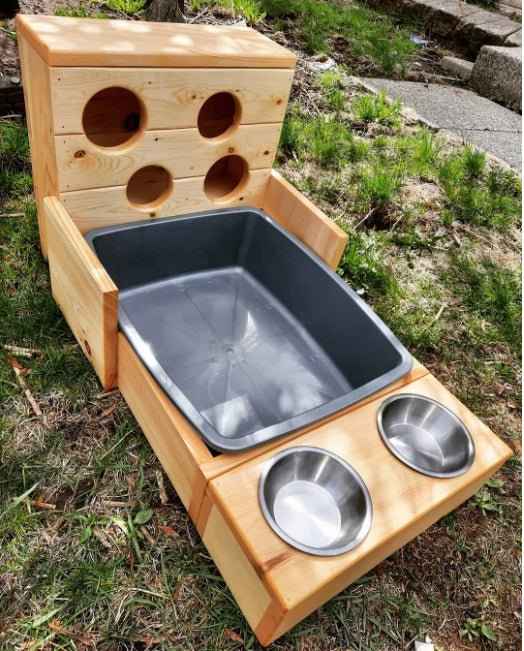 Four Hole Hay Feeder and Litter Box