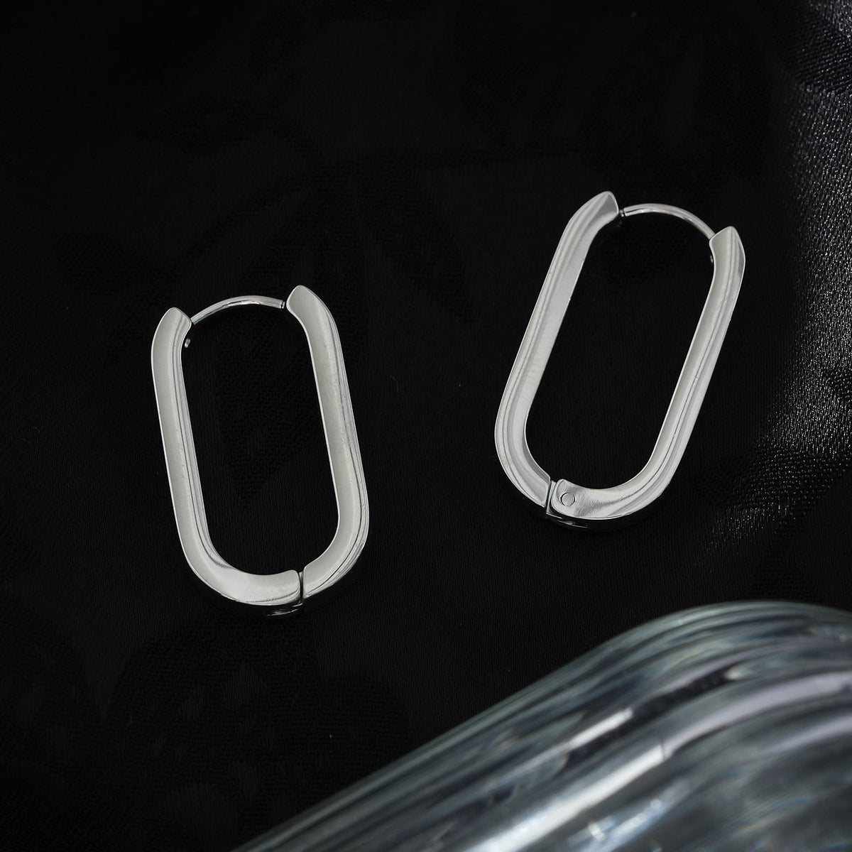 CHANDA White Gold (Silver Toned): Rounded Corners Rectangular Hoop Earrings