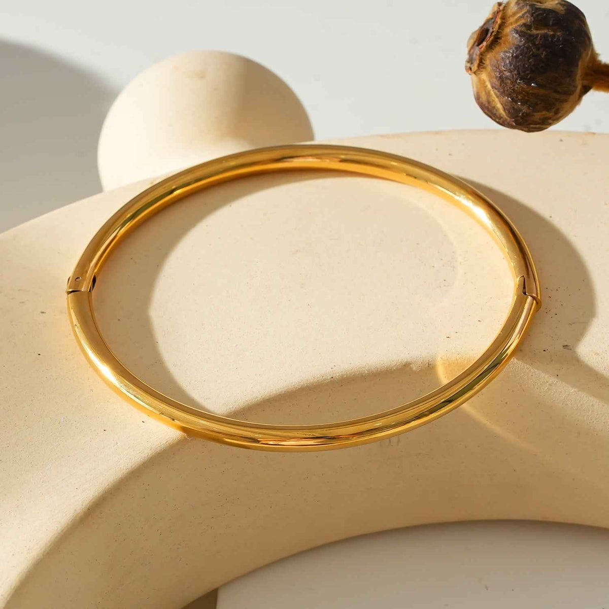 Style BARGARH: Classic Style Gold Bangle