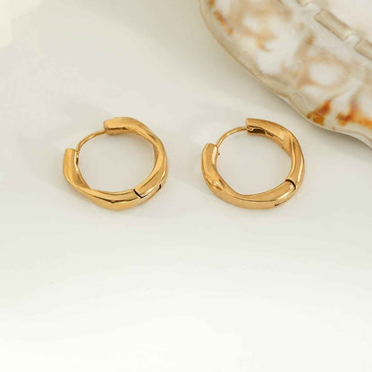 ARIDAMA Gold: Mid-Size Vintage Inspired Twisted Hoop Earrings