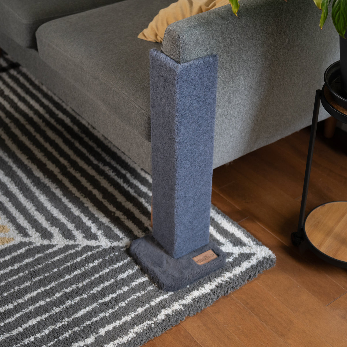 Noba Corner Cat Scratcher and Protector - 23 Inch