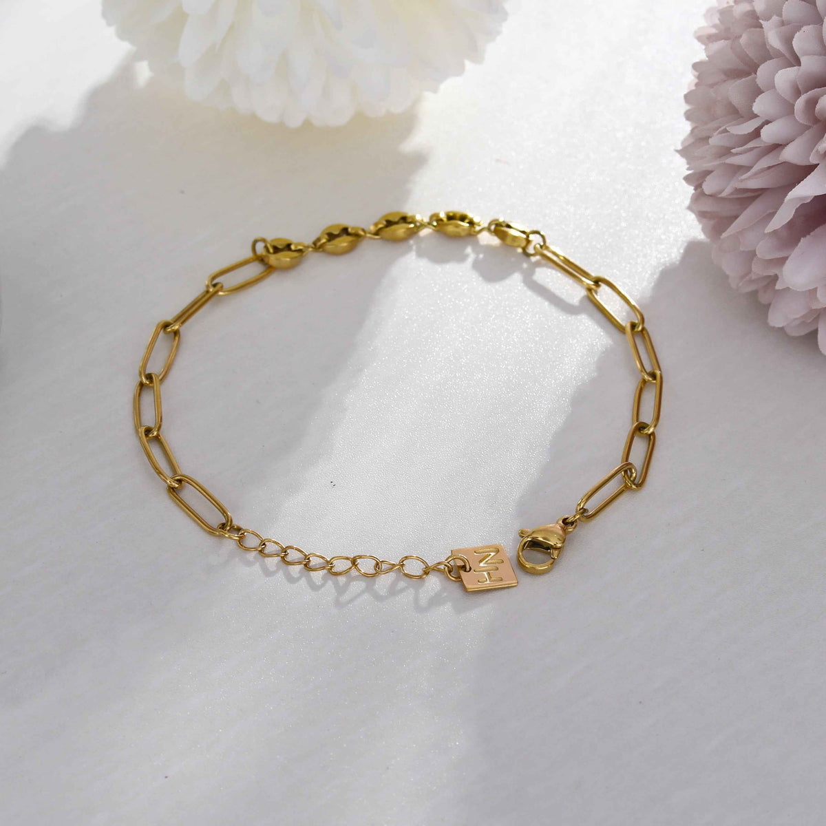 IZARA Paper-Clip & Oval-Beads Chain Bracelet in Gold