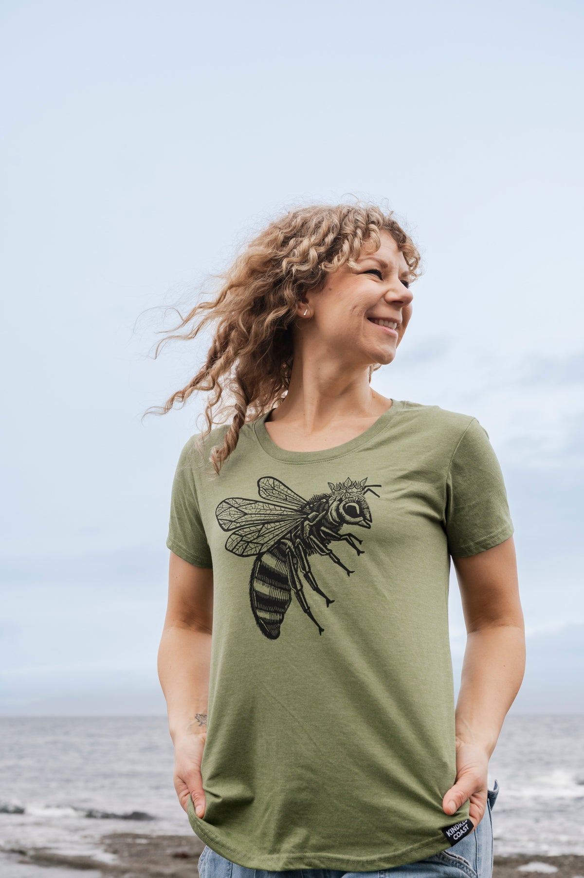 BEE - Women's Eco Tee