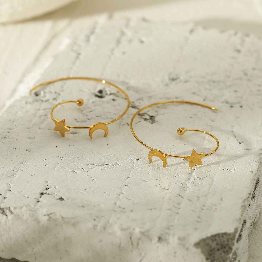 MASSIUM Earrings