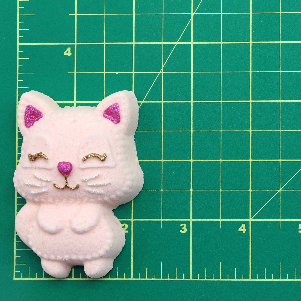 Mini Kitten