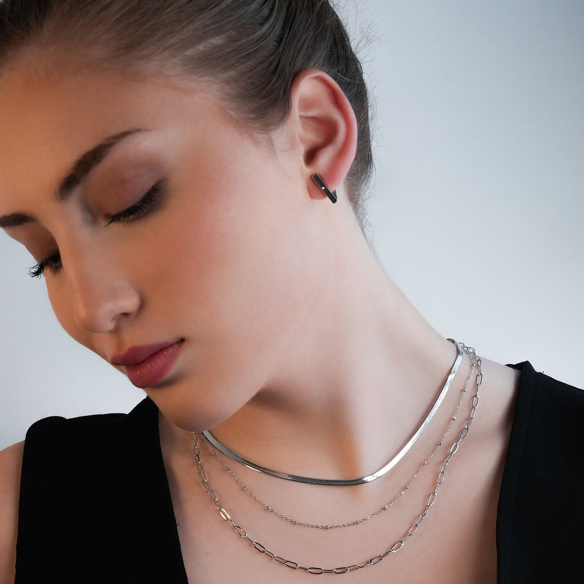GEILNAR:  Triple Layer Mixed-Chain Necklace in Silver