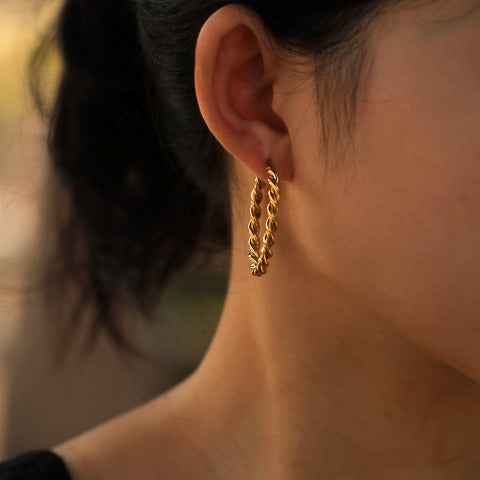 SUKI Twisted Rope Hoop Gold Earrings