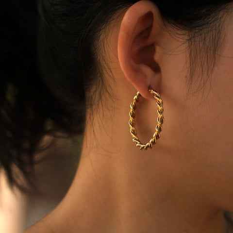 SUKI Twisted Rope Hoop Gold Earrings