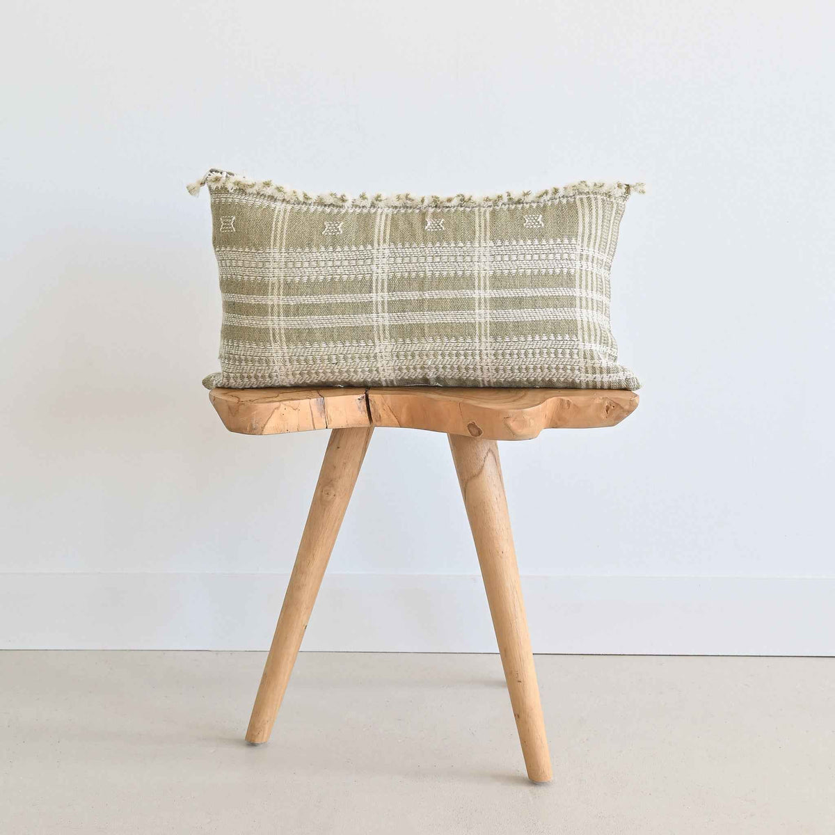 BHUJODI PILLOW COVER - NATURAL