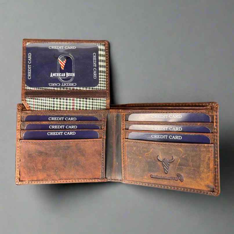 Men’s Skull Embossed Bifold Leather Wallet