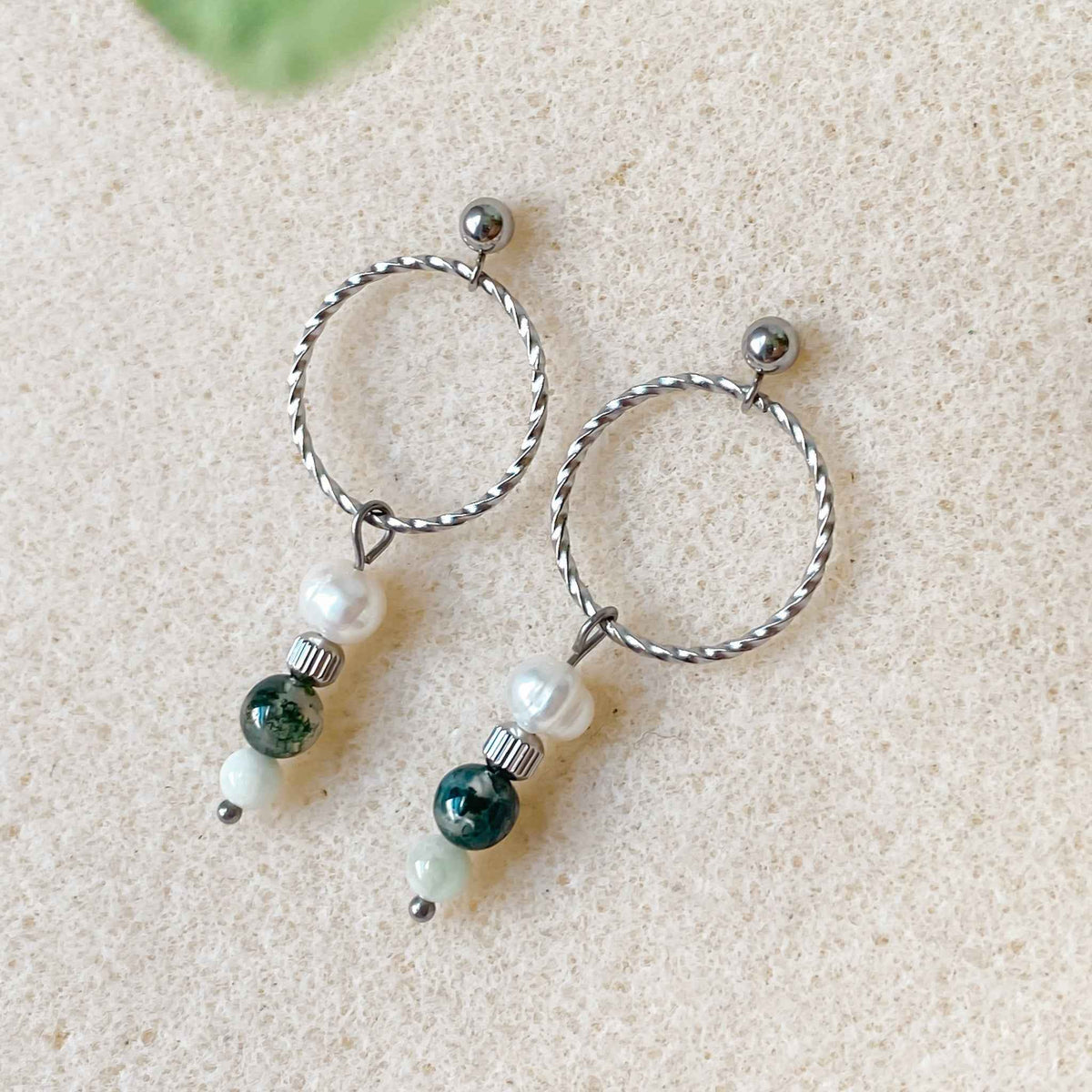 Boucles d’oreilles en pierres naturelles et perles d’eau douce | CHLORIS