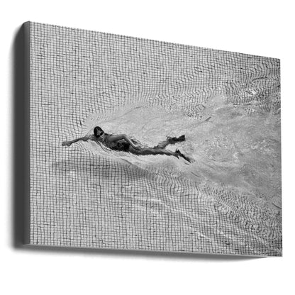 Wall art Breaking the net Canvas Print