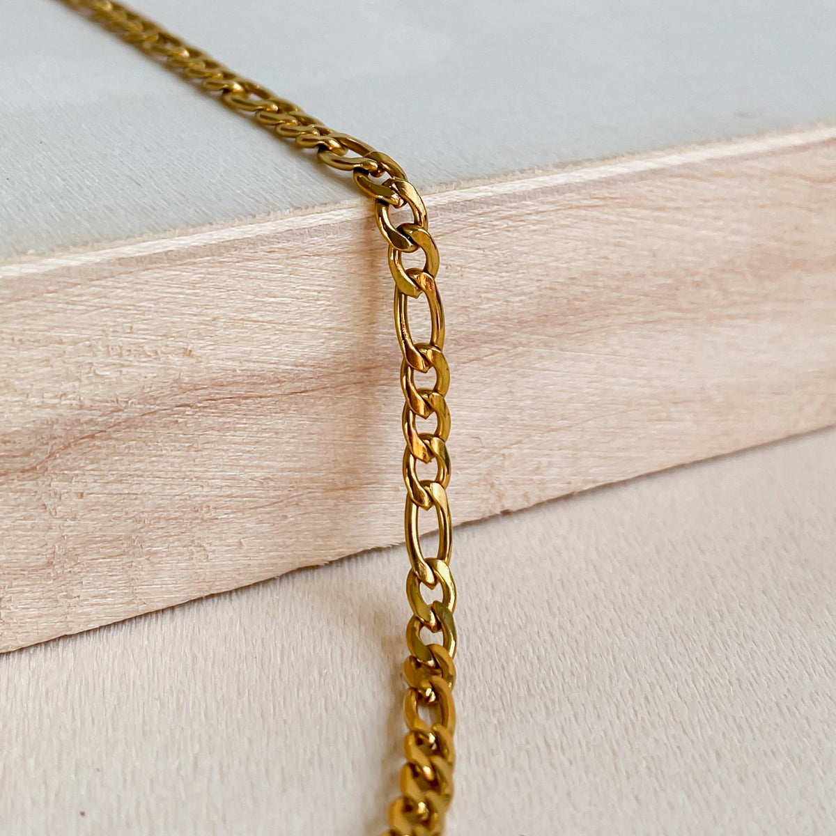 Collier chaîne en acier inoxydable plaqué or 18K | AURORA