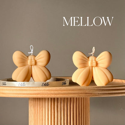 Bow Soy Wax Candle: Sculptural Home Decor, Unscented Candle