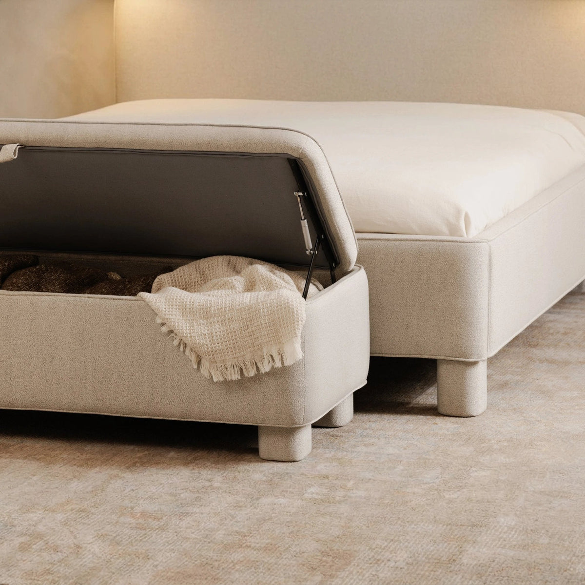Isla Storage Bench
