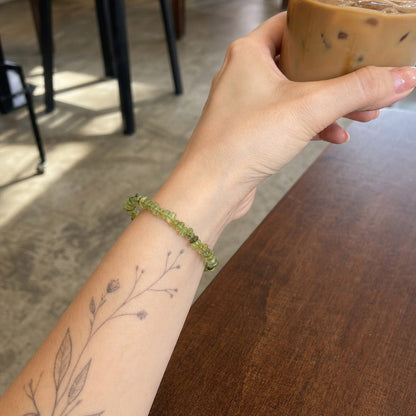 Peridot Chip Bracelet