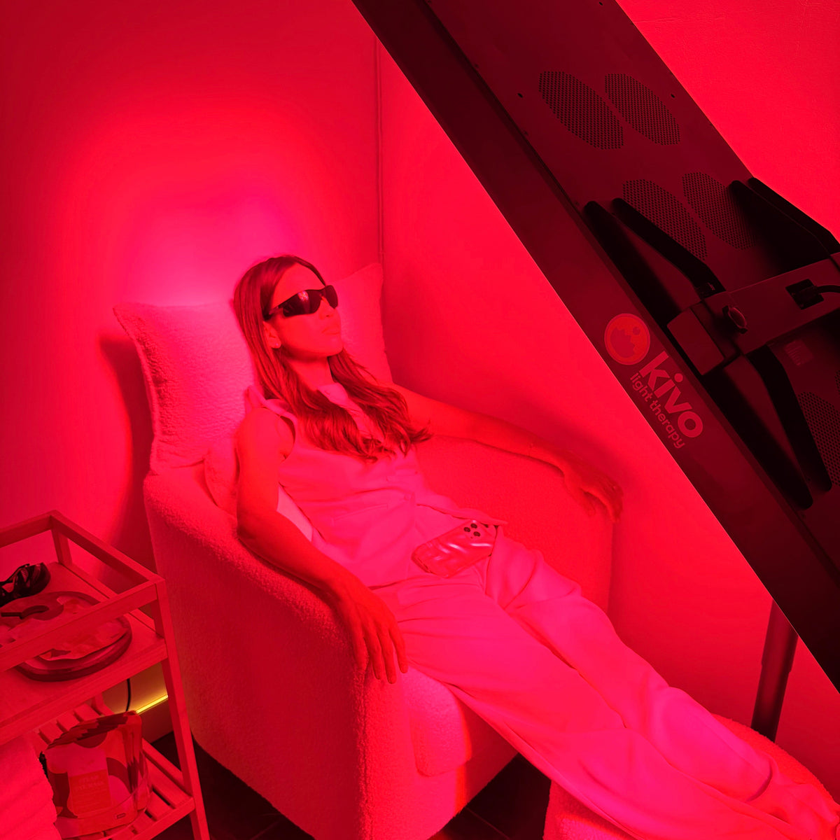 Kivo TWELVE Series - Extra Large Red Light Therapy Panel